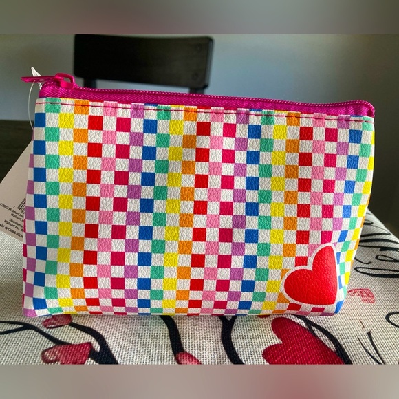 Colorful checkered makeup bag โค๏ธ๐๐ฉท - Picture 2 of 5